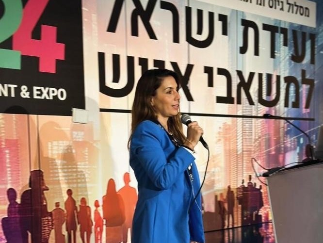 ליווי עסקי